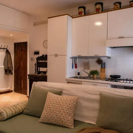 Holiday home La Casa Della Bouganvillea - Affitti Brevi Italia Torrazza (Liguria)